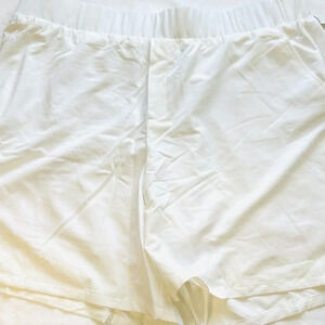 NWT TEK GEAR Women High Rise Pockets Fully Lined White Shorts Plus Size 2X